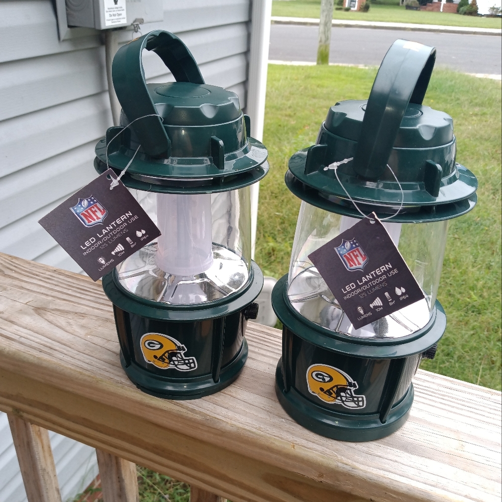 🆕NFL | 2 Green Bay Packers LED Lanterns Indoor Outdoor Use - 125 Lumens